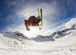 九游会-维拉经济逆境中搏击欧联杯，冠军奖杯成翻身关键